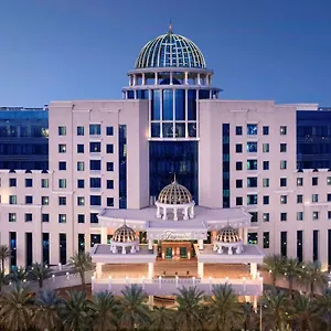 Fairmont Отель