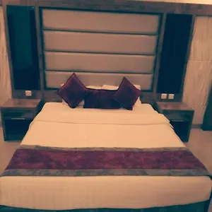 3* Hotel Aram